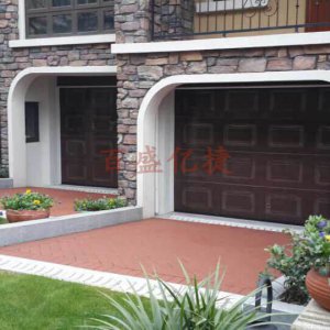 車庫(kù)門(mén)